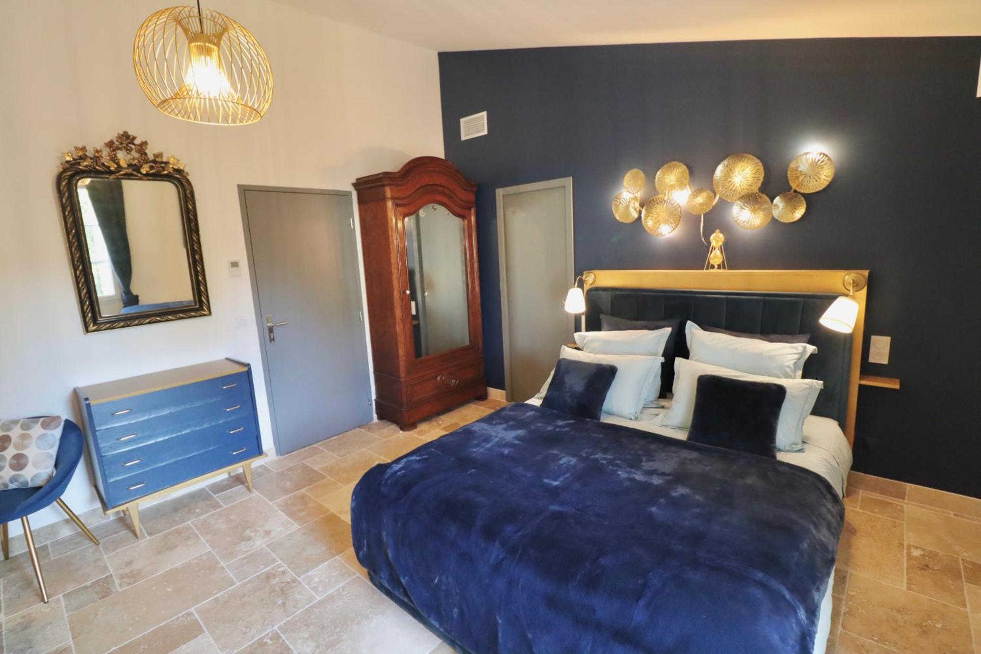 Chambres D'Hotes Avec Jacuzzi Et Piscine Au Mas De Cadoule Saint-Just  Номер фото